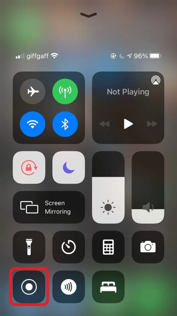 iPhone control centre screen, highlighting the Screen Recording button