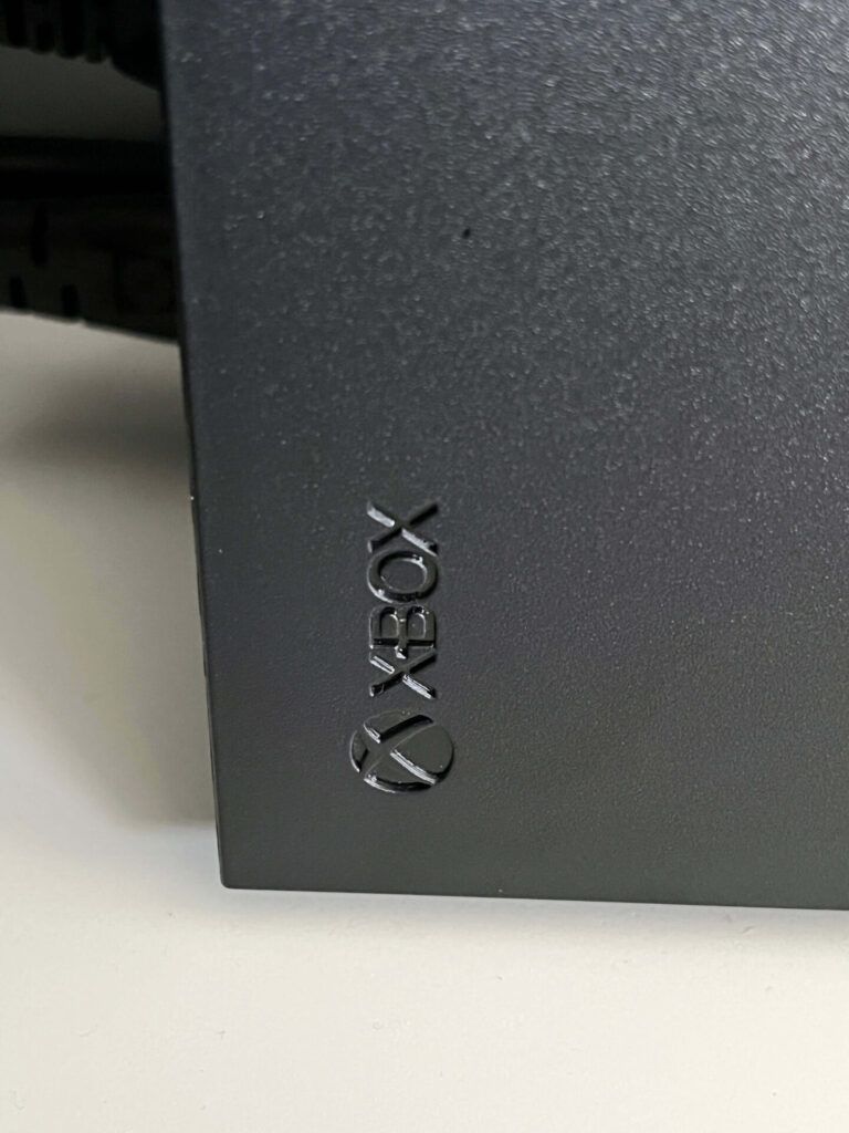 Xbox Series X side Xbox logo